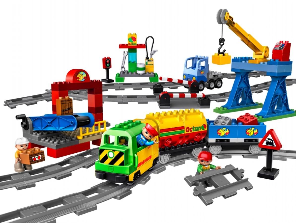 Конструктор LEGO DUPLO Большой поезд LEGO купить в интернет-магазине Wildberries